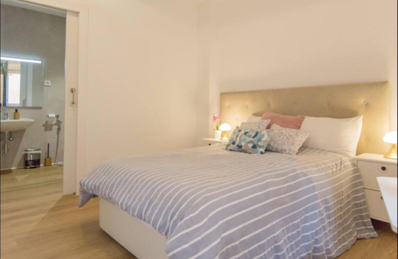 Guest House In Alicant — Photos 1